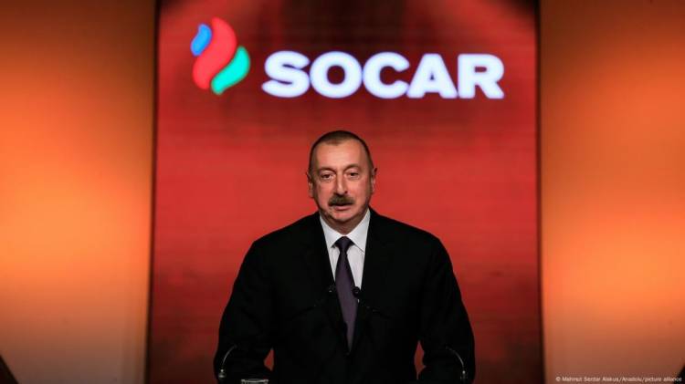 Удар России по нефтебазе SOCAR в Одесской области.  Когда и как ответит Баку?!»  
