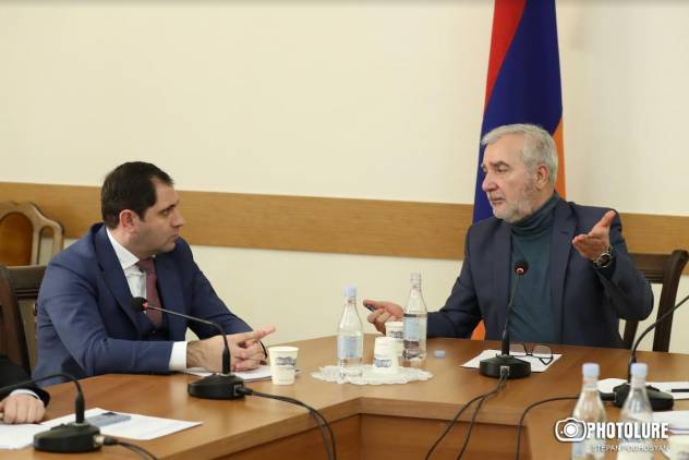 Մարտի են գնում ՔՊ-ի գեղեցկուհիները