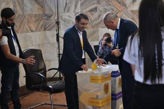 «Հրապարակ». ՔՊ-ում անակնկալի են եկել` նորընտիր վարչության անդամների կեսը լեգիտիմ չէ. ինչ որոշում կկայացնի Փաշինյանը