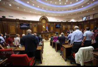 «Հրապարակ». Պատմական հաշտությունը կայացավ, մնում է իմպիչմենտը