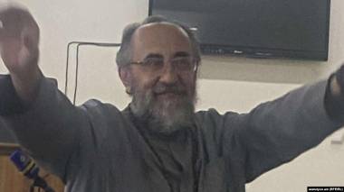 Մարդը հող է, հավատը՝ ժայռ․․․