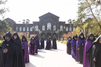 «Հրապարակ». Վեհափառին կկալանավորե՞ն, թե՞ կդրդեն հրաժարականի