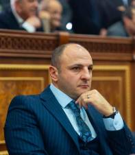 «Հրապարակ». Չեն ներվելու այն անձինք, քաղաքական ուժերը, որոնց երեսից ՔՊ-ն քաղաքի իշխանությունը կվերցնի