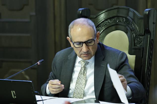 Նա իր «սեւ» գործը կանի՝ «ճերմակ աղավնին» ձեռքերում