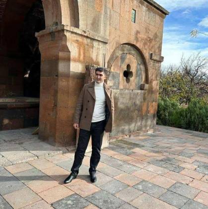 «Հրապարակ». Եթե եկեղեցին եւ քաղաքական ուժերը շարունակեն պատասխանողի դերում մնալ, կպարտվեն
