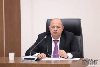 «Հրապարակ». Մկրտված է, բայց մկրտության վայրն ու քավորը գաղտնիք են