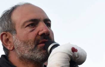 Ինչպիսի՜ արվեստ էր պետք, որ նկարիչն արյունով սրտիկ նկարեր