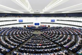 «Мы не будем молчать….». В Баку  возмущены резолюцией Европарламента