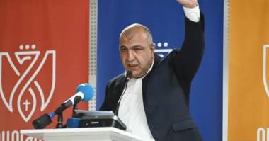 Վահագն Չախալյանի խուց այլ կալանավորներ են տարել