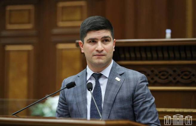 «Հրապարակ». Գառնիկ Դանիելյանը Հայաստանի դեմ մղվող հիբրիդային պատերազմի զինվորներից մեկն է