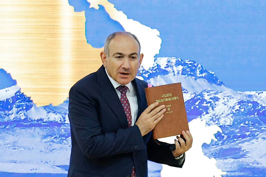 Պատմական Հայաստանը Աննայից ծածուկ մտել է Նիկոլի ծոցը