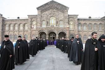 Երբ ճանճով կանգնում են տանկի դեմ…