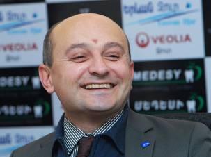 Դու Նիկոլին չես պարտական, այլ՝ Նիկոլի աթոռին