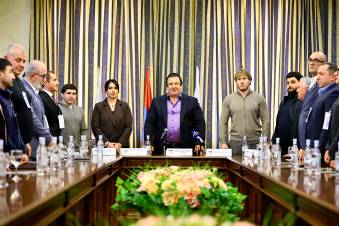 Գագիկ Ծառուկյանը հանդիպել է օլիմպիական և ոչ օլիմպիական մարզաձևերի ներկայացուցիչների հետ