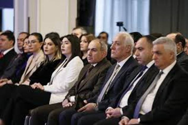 Իրենք կերել են զինվորի հանդերձանքը․ դուք՝ զինվո՛րն եք կերել…