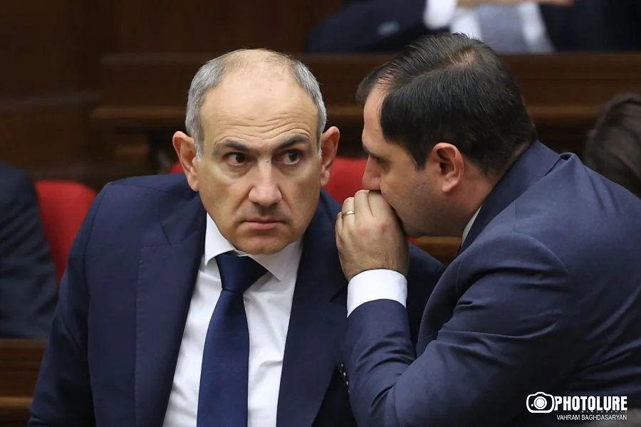 Կամ մեկը մյուսից տեղյակ չեն, կամ էլ, չեն պատկերացնում՝ հինգերորդ սերնդի բանակն ինչ է