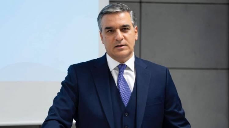 3 հարցով դիմել եմ ԱՄՆ փոխնախագահին․ Արման Թաթոյան