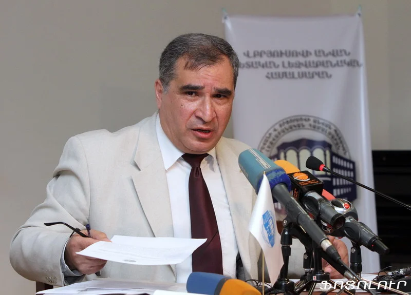 «Հրապարակ»․ Թող պատմություն կարդան, տեսնեն, թե ինչպես կործանվեց Հռոմեական կայսրությունը, այլ ոչ թե եկեղեցին