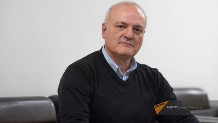 «Հրապարակ». Մոսկվան ոչ միայն հստակ պարզաբանում է պահանջում, այլեւ՝ նախազգուշացնում