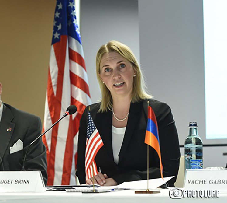 Ջո Բայդենի զանգը դեր էր կատարել ապրիլին