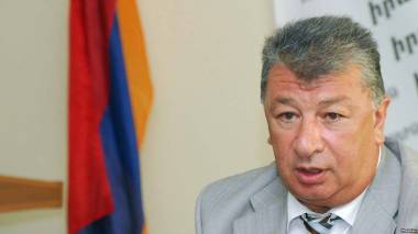 Չկան պատրաստված կադրեր եւ մեխանիզմներ 
