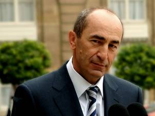 Փաշինյանից շատ առաջ էլ Քոչարյանն էր Սահմանադրություն ոտնահարում
