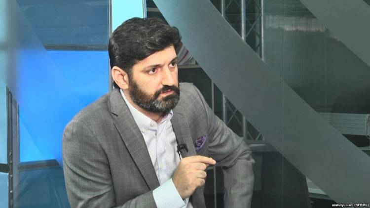 Եթե ես վայելում եմ ժողովրդավարական ճանապարհով ընտրված իշխանության աջակցությունը, ապա  չեմ կաշկանդվում