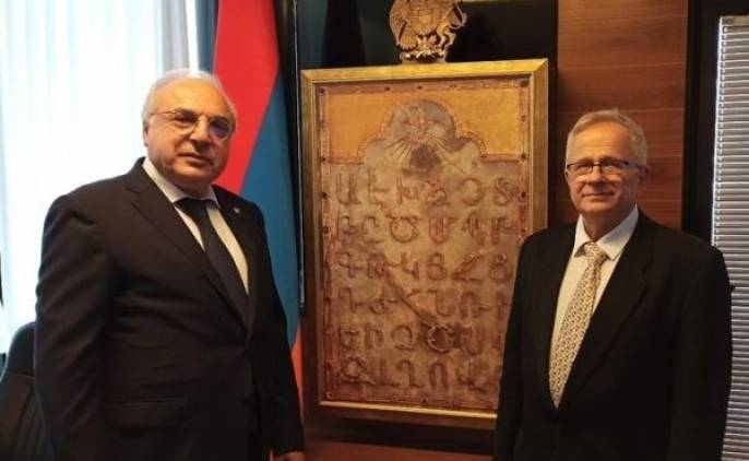 Պատասխանների փոխարեն՝ հայտարարություն Իսրայելի ԱԳՆ-ից