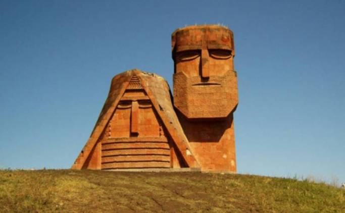 Նյութական պահանջներ՝ միայն ԼՂ-ն ճանաչելուց հետո