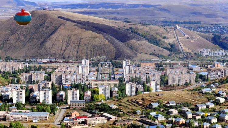Քաղաքացու բնակարանի կեսը համայնքապետը հատկացրել է մեկ այլ ընտանիքի