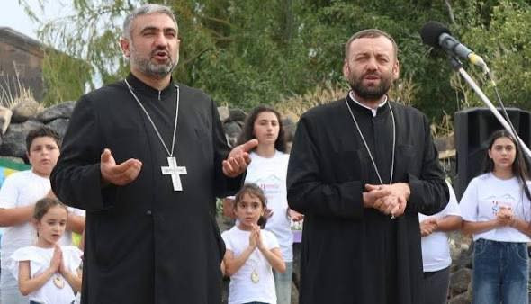 Հիմա էլ անհատ եկեղեցականների դեմ են արշավում