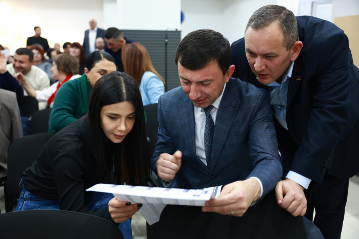 «Հրապարակ». ՔՊ-ի ընտրություններն արդար-թափանցիկ չլինելու եւս մեկ փաստ