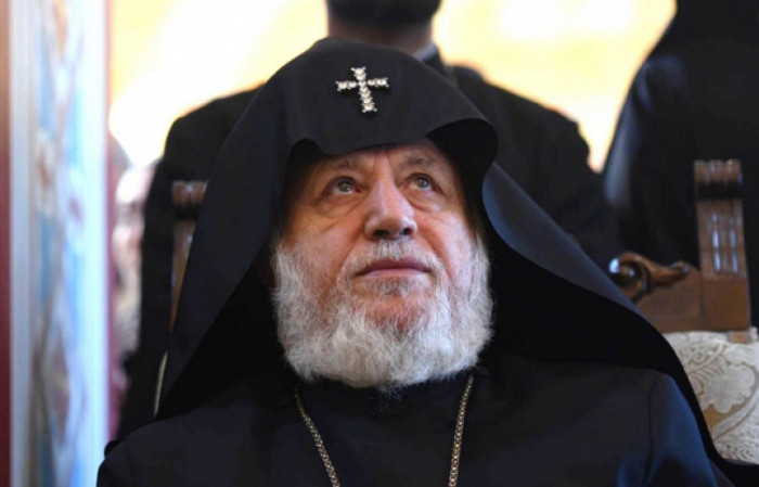 Մոլորվել ենք, Տեր, օգնության հասիր, վտարենք մեզնից մեր ներսի չարին