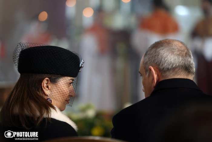 Թատրո՞ն, թե՞ ֆիասկո