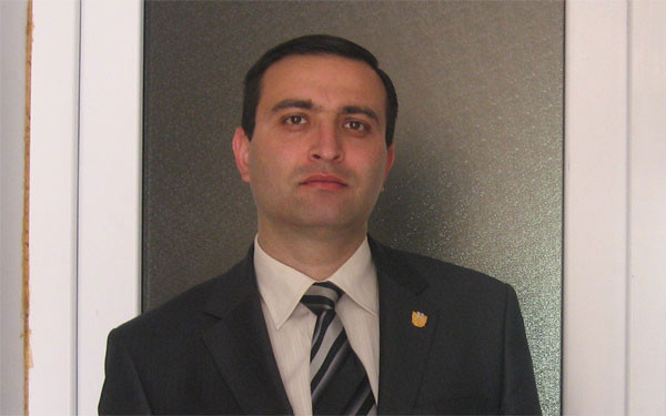 Ձերբակալվել է հայտնի փաստաբան Ռուբեն Հակոբյանը
