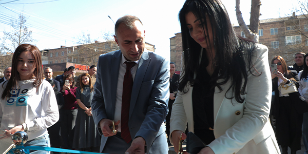 Ամիօ բանկն արդեն Էջմիածնում է