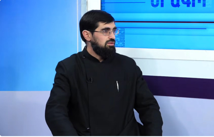 «Հրապարակ»․ Զինվորականներին արգելել են բանակում խաչեր կրել