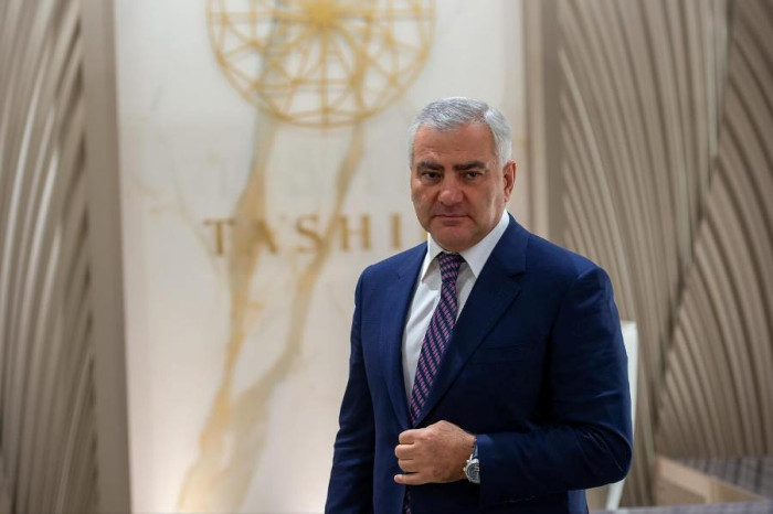 Բողոքի ակցիաներ են ընթանում կառավարության, դատախազության և քննչական կոմիտեի շենքերի առջև