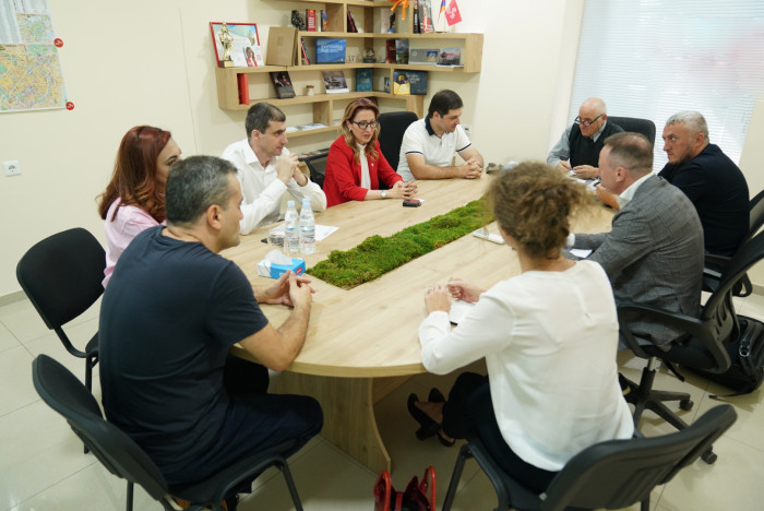 «Հրապարակ»․ Ինչ ձևաչափով «Ապրելու երկիր»-ը կմասնակցի ընտրություններին