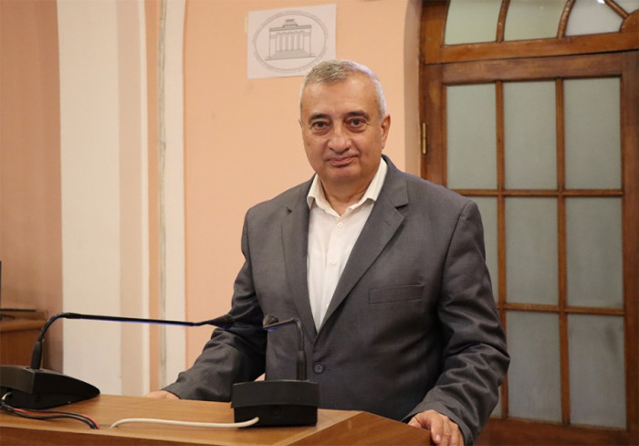«Հրապարակ»․ Եթե չես անում պետական մակարդակով` արտգործնախարարի կամ վարչապետի, արա գոնե գիտնականների մակարդակով