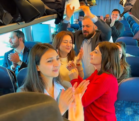 «Իշխանությունը պանիկայի մեջ ա», «Ազգադավ տզրուկների թափառախումբ»․ քոմենթներ
