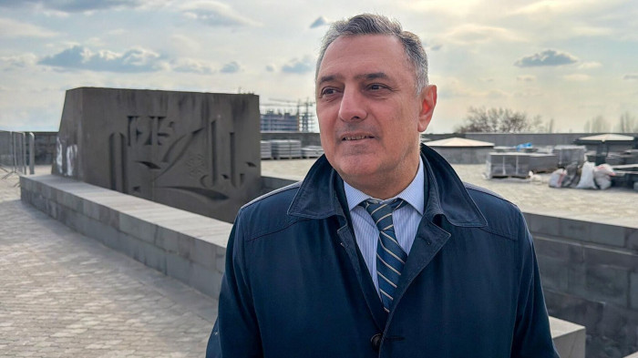 «Հրապարակ»․ Ցեղասպանության թանգարանի տնօրենի ԺՊ-ն Ադրբեջանի հետ գաղտնի բանակցություն վարողներից է