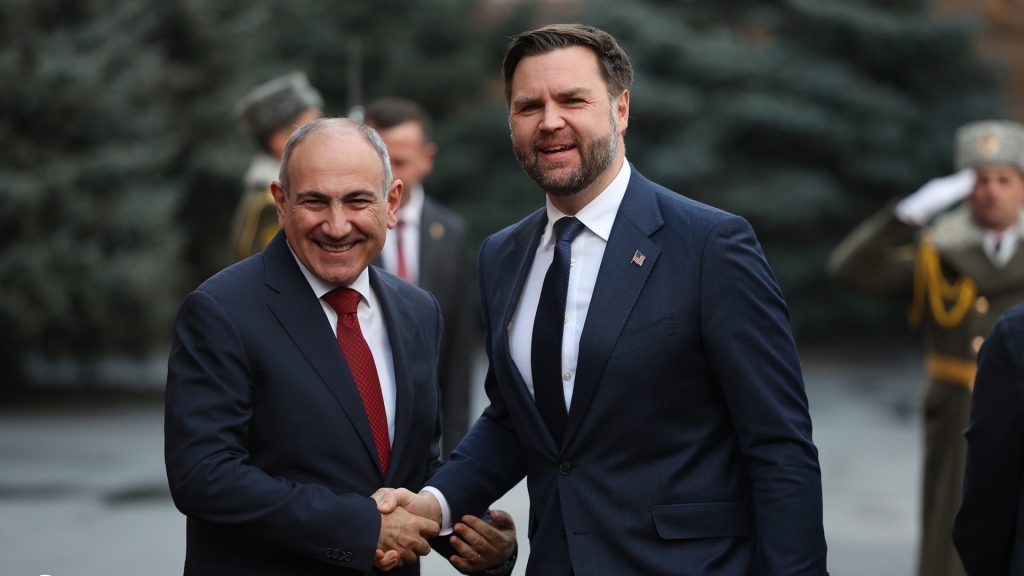 «Հրապարակ»․ 11 մլն դրամ՝ ֆուրշետի համար․ Ինչ են հյուրասիրել Վենսին՝ Հայաստանում
