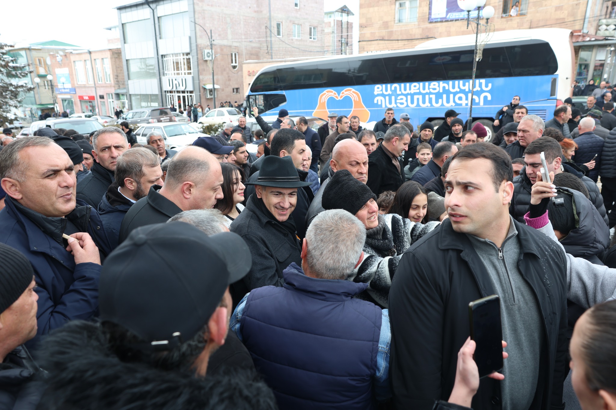 Региональные «гастроли» ГД: где встретили тепло, а где — прохладно
