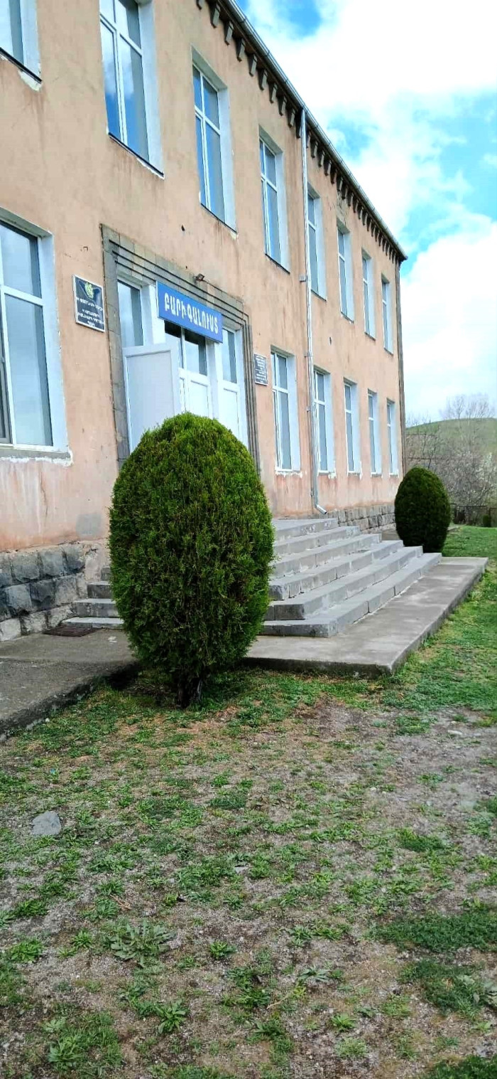 «Հրապարակ». 2023 թվականին կապիտալ վերանորոգված դպրոցը փակվում է