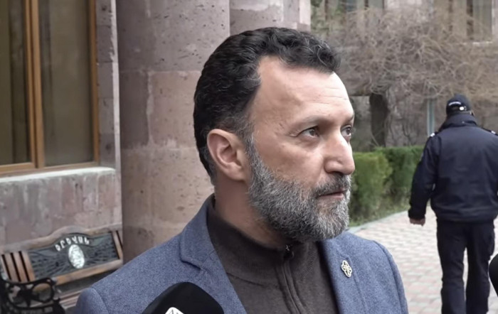 Նայել եմ Նիկոլի աչքերի մեջ. սա է խնդիրը