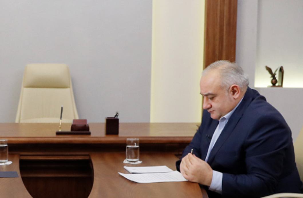 Փաշինյանը հիբրիդային պատերազմ է տանում հայ ժողովրդի դեմ