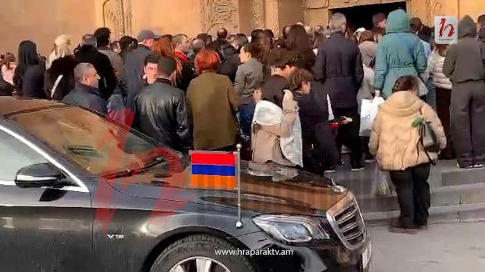Զգուշացե՛ք, «ժողովրդավար» Փաշինյանն է տարածքում
