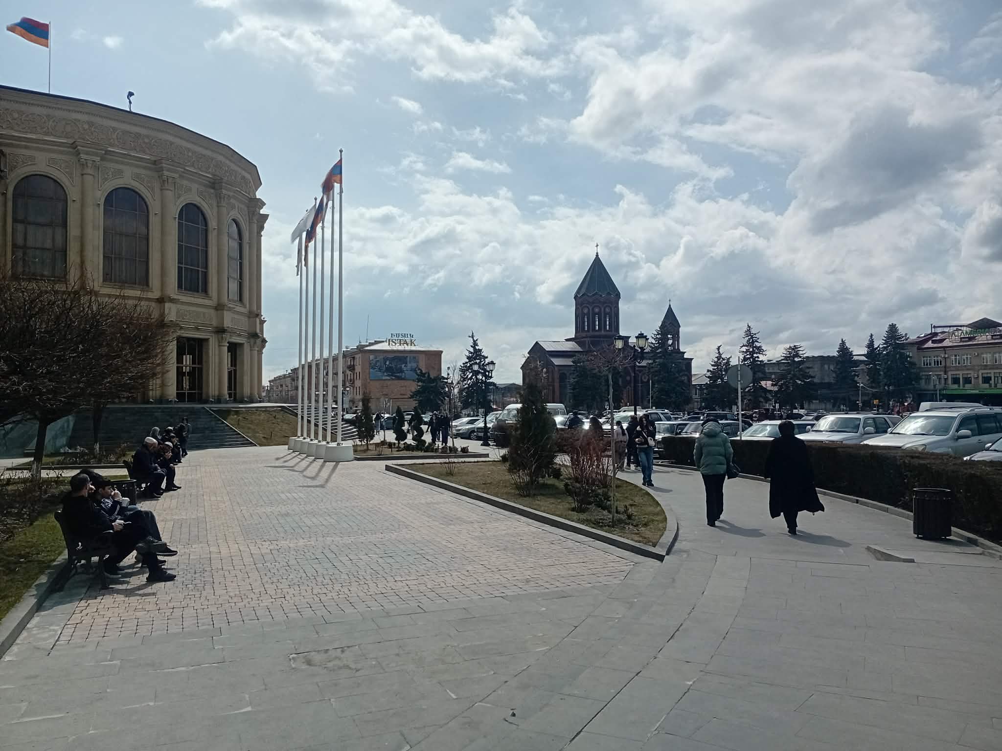 Ում կընտրի Գյումրին