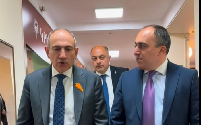 «Հրապարակ». Փաշինյանն ուսանող չէ, պիլոտային ծրագրի ունկնդիր է